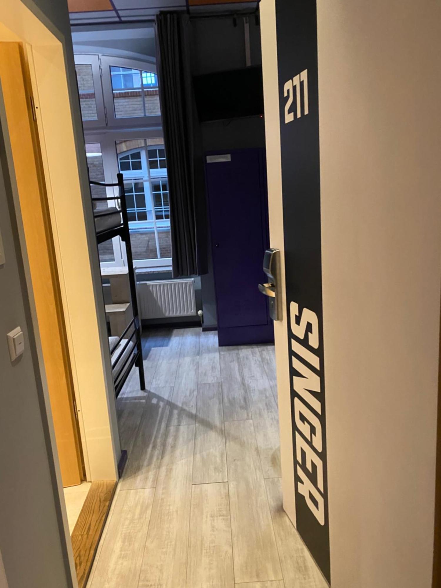 6-Bed Mixed Dormitory Room